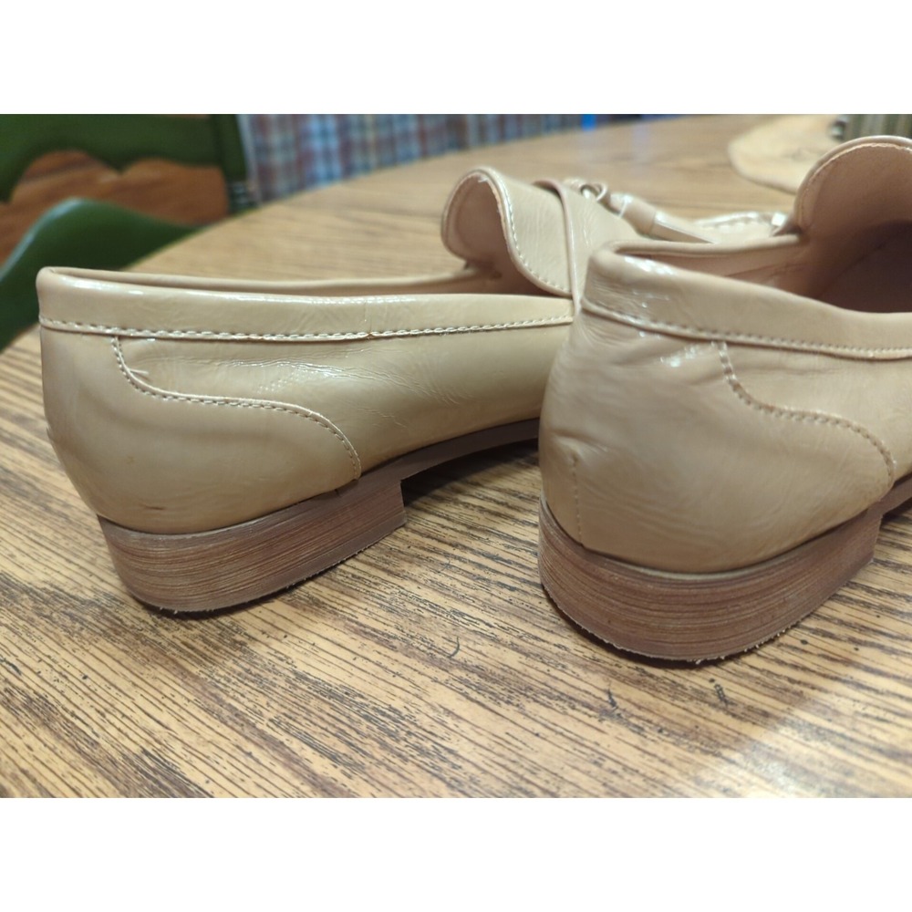 Moow Women's Shiny Tan Tassels Natural Slip-On Loafer Size US 9 (41) READ! - Picture 15 of 15